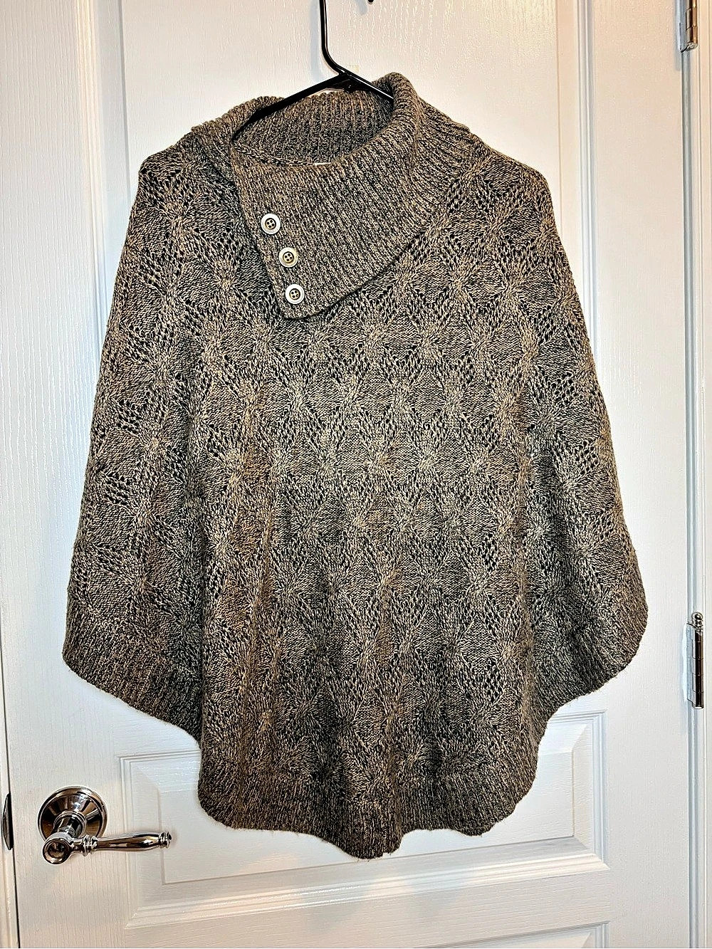 Karen Scott S/M Cable Knit Poncho Sweater Cowl Neck Brown Marled Button Cape